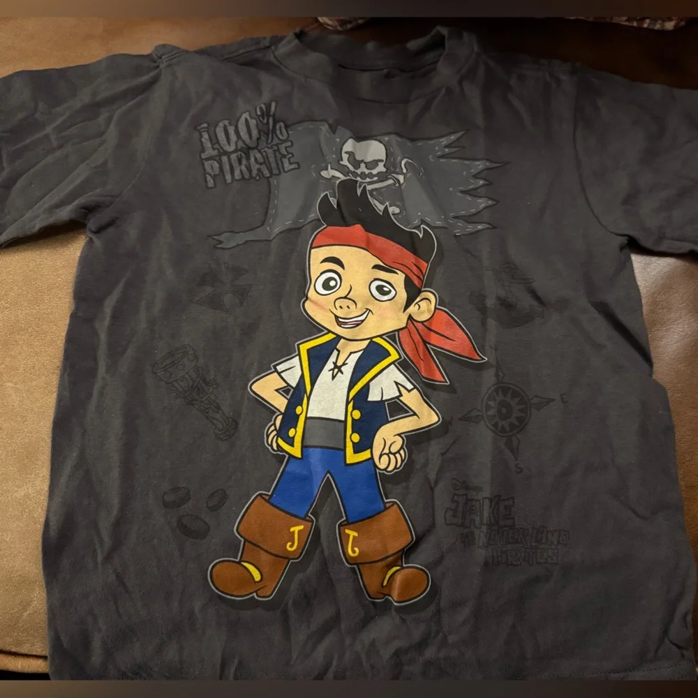 Disney Jake & Neverland Pirate Cotton Short Sleeve Tee RARE